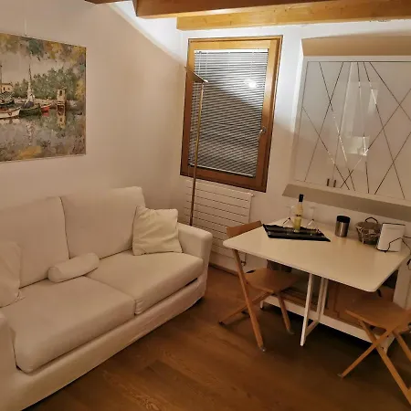 Apartment Pandora Flat With Altana